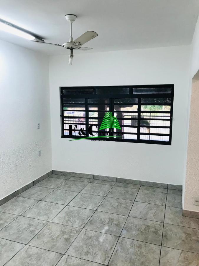 Casa à venda com 3 quartos, 200m² - Foto 16