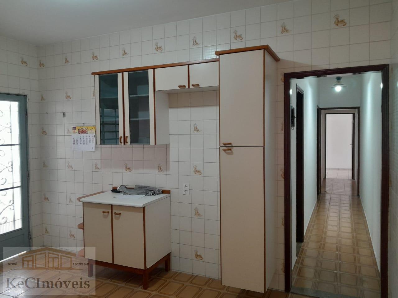 Casa à venda com 3 quartos, 150m² - Foto 15