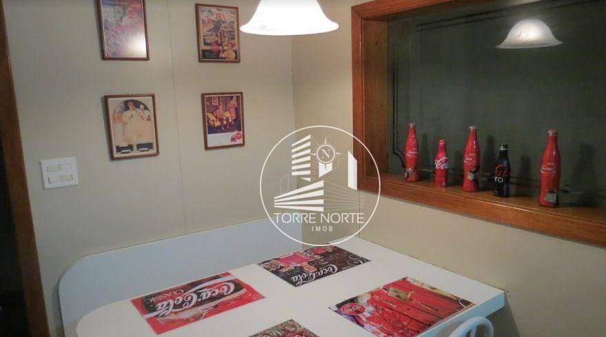 Apartamento à venda com 3 quartos, 211m² - Foto 29