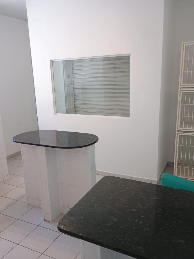 Prédio Inteiro para alugar com 3 quartos, 250m² - Foto 8