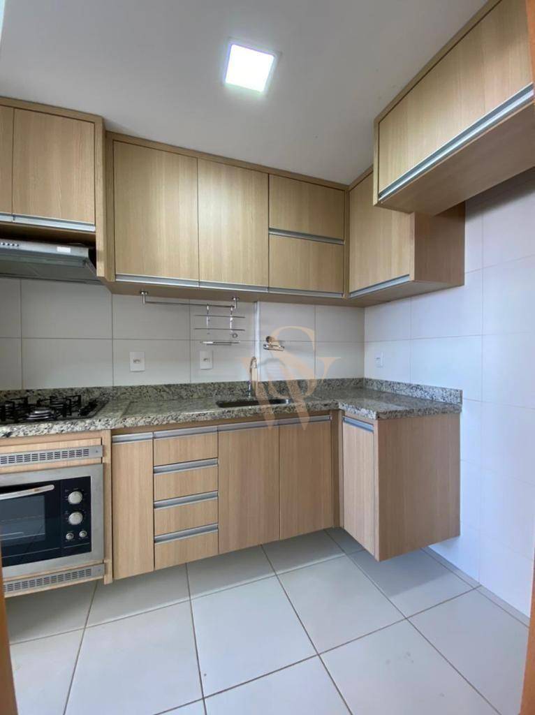 Apartamento à venda com 3 quartos, 81m² - Foto 7