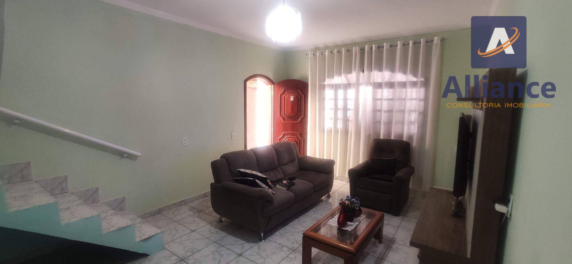 Casa à venda com 3 quartos, 160m² - Foto 2