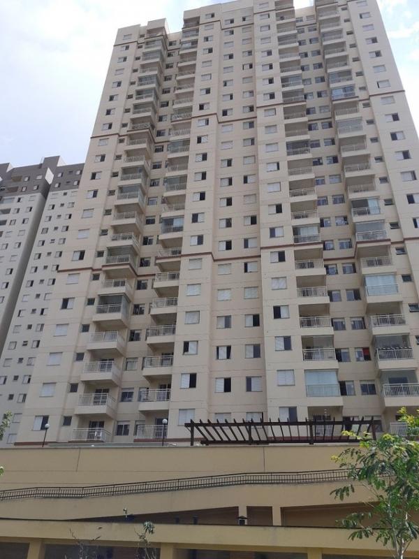 Sobrado à venda com 3 quartos, 288m² - Foto 1