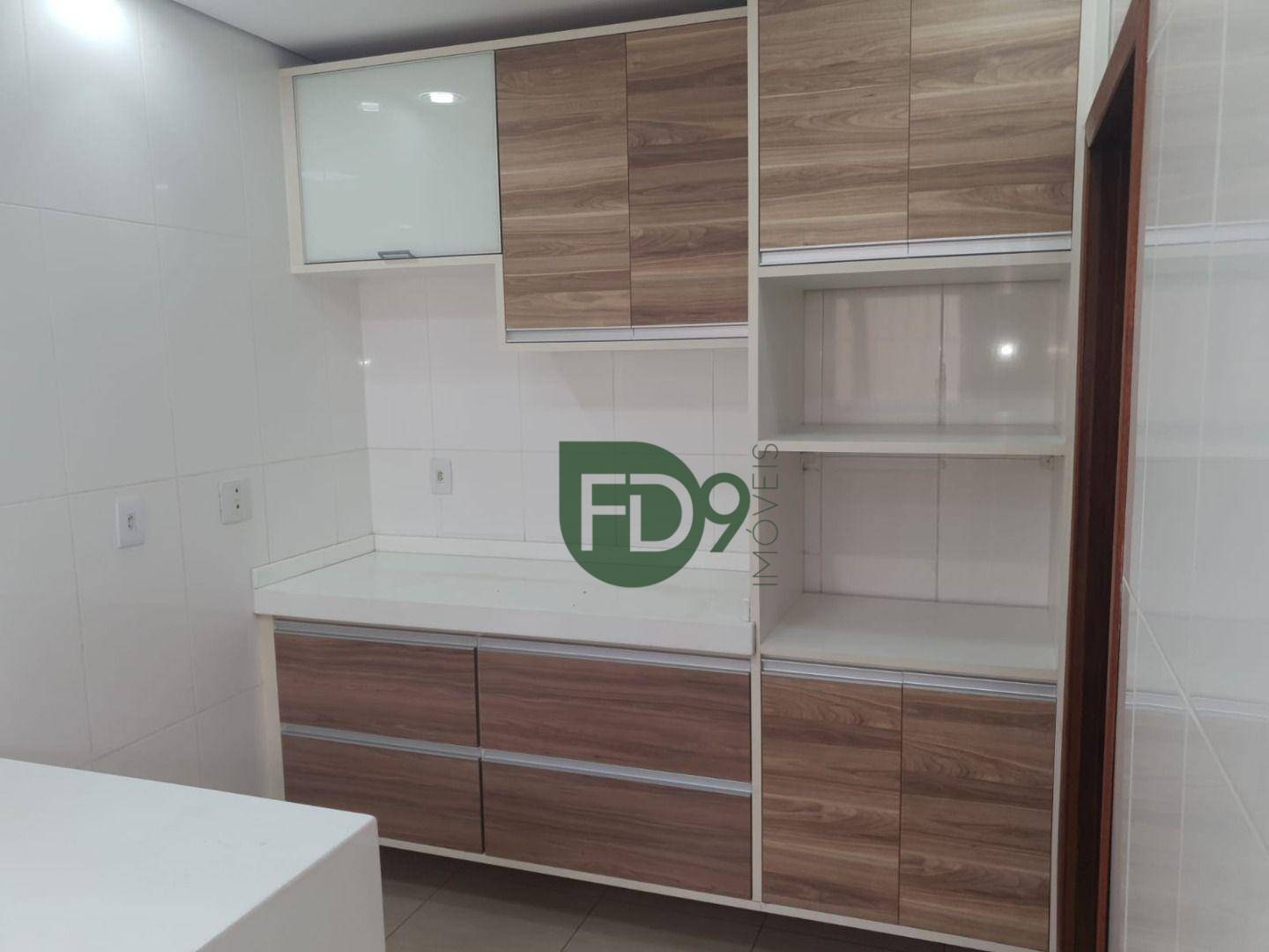 Apartamento à venda com 4 quartos, 150m² - Foto 19