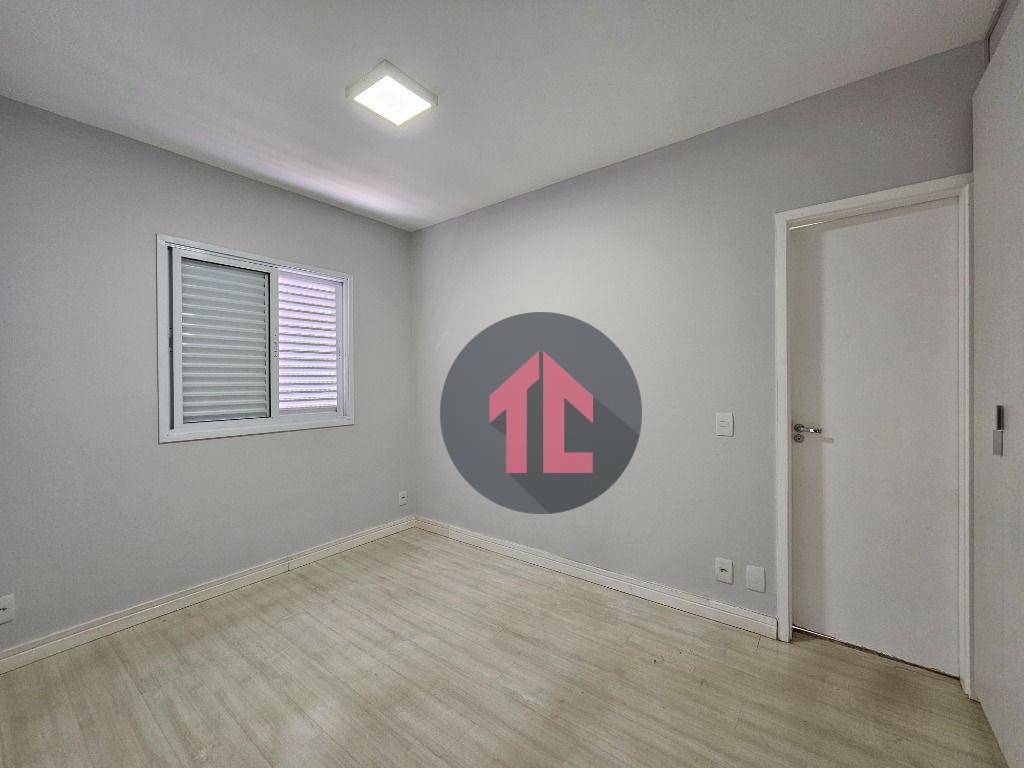 Apartamento à venda com 2 quartos, 65m² - Foto 12