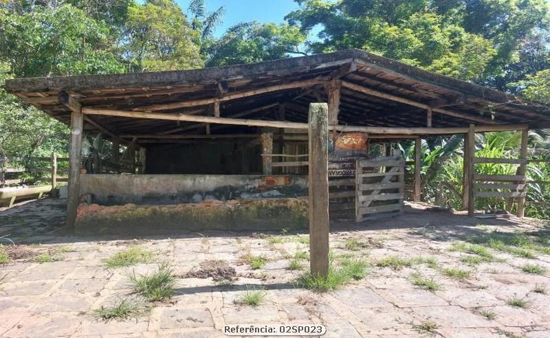 Fazenda à venda com 2 quartos, 110000m² - Foto 4