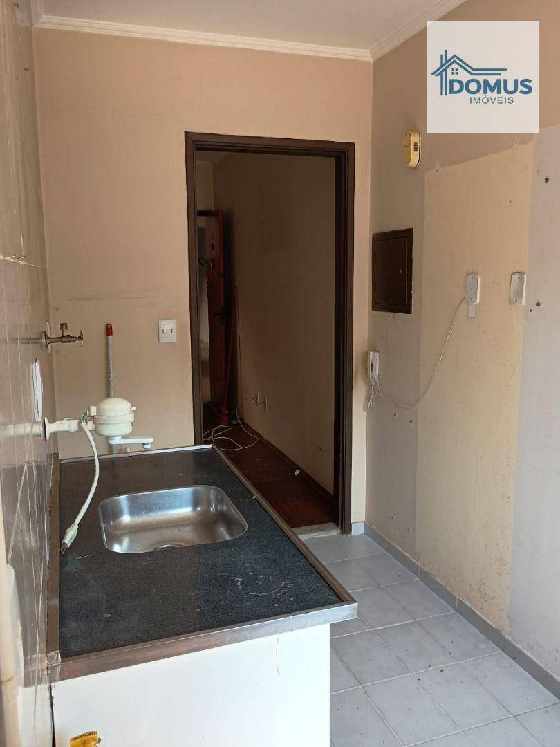 Apartamento à venda com 2 quartos, 48m² - Foto 2