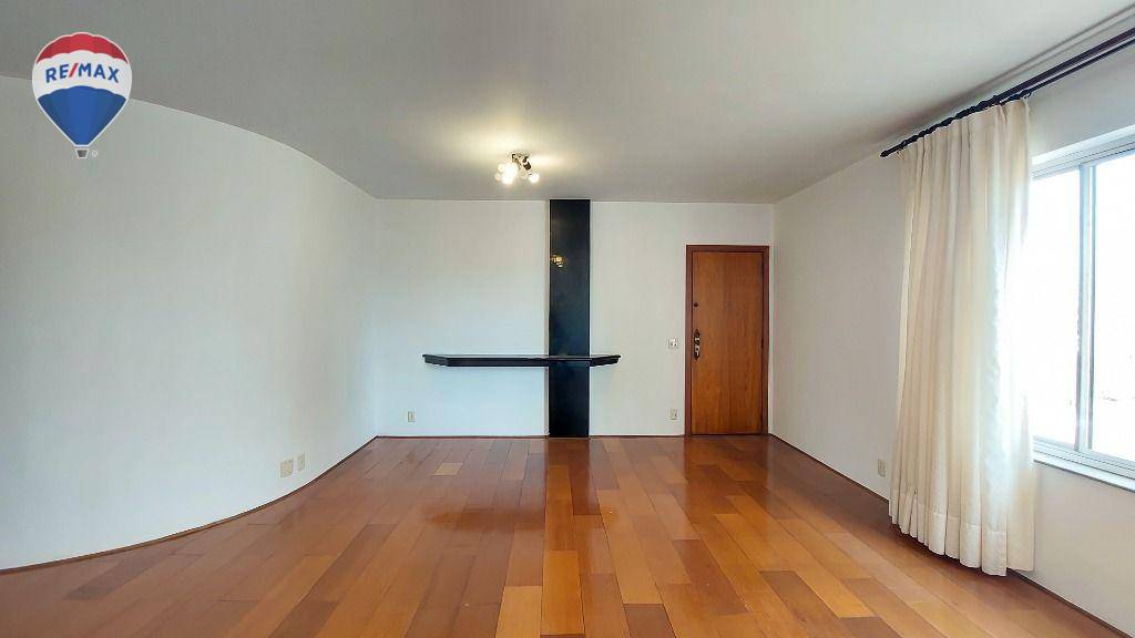 Apartamento para alugar com 3 quartos, 120m² - Foto 4