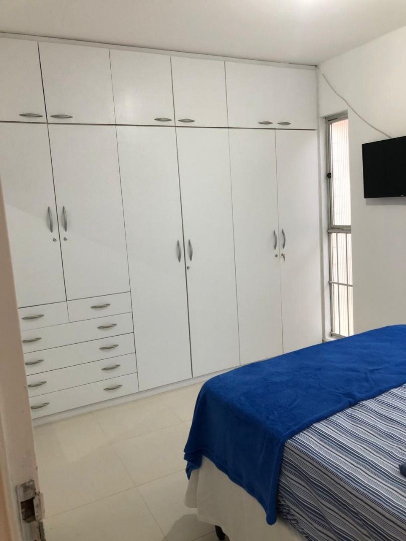 Apartamento à venda com 3 quartos, 92m² - Foto 2