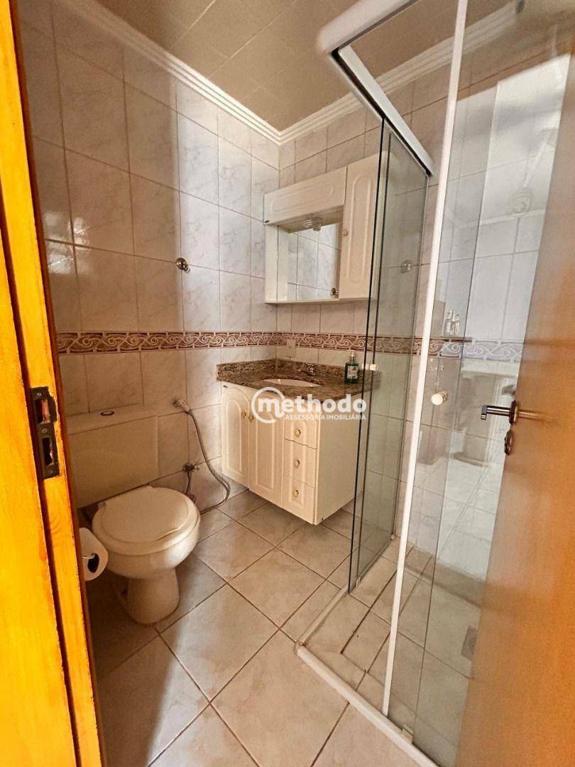 Casa à venda com 5 quartos, 263m² - Foto 28