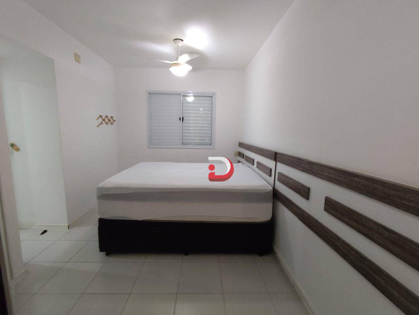 Apartamento à venda com 2 quartos, 70m² - Foto 15