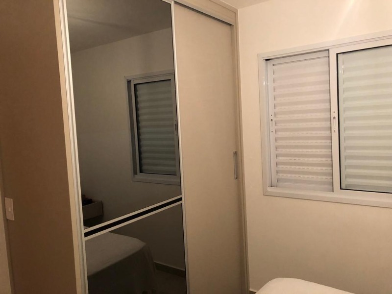 Apartamento à venda com 2 quartos, 60m² - Foto 13