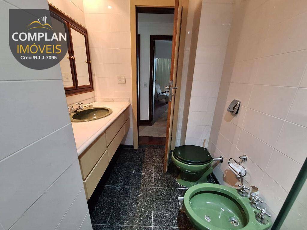 Apartamento à venda com 3 quartos, 190m² - Foto 20