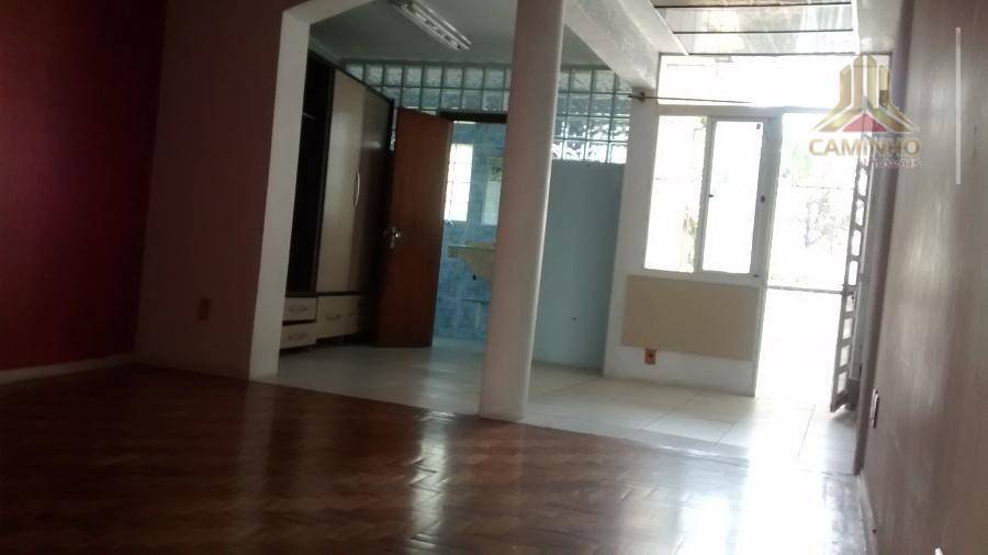 Casa à venda com 3 quartos, 240m² - Foto 5