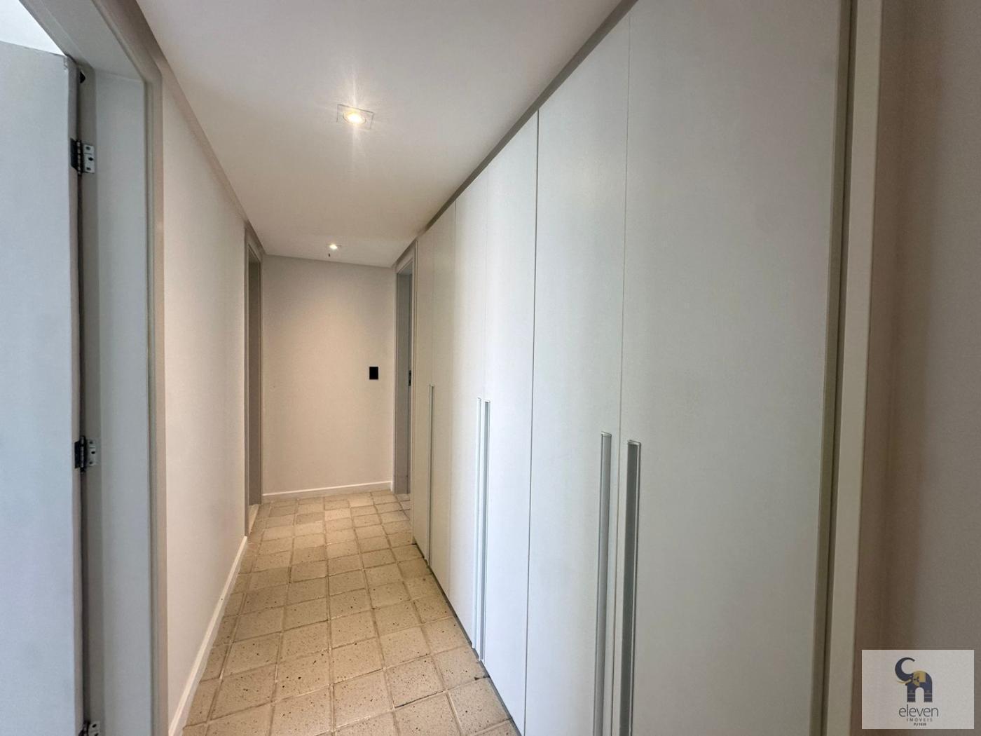 Apartamento para alugar com 4 quartos, 278m² - Foto 19