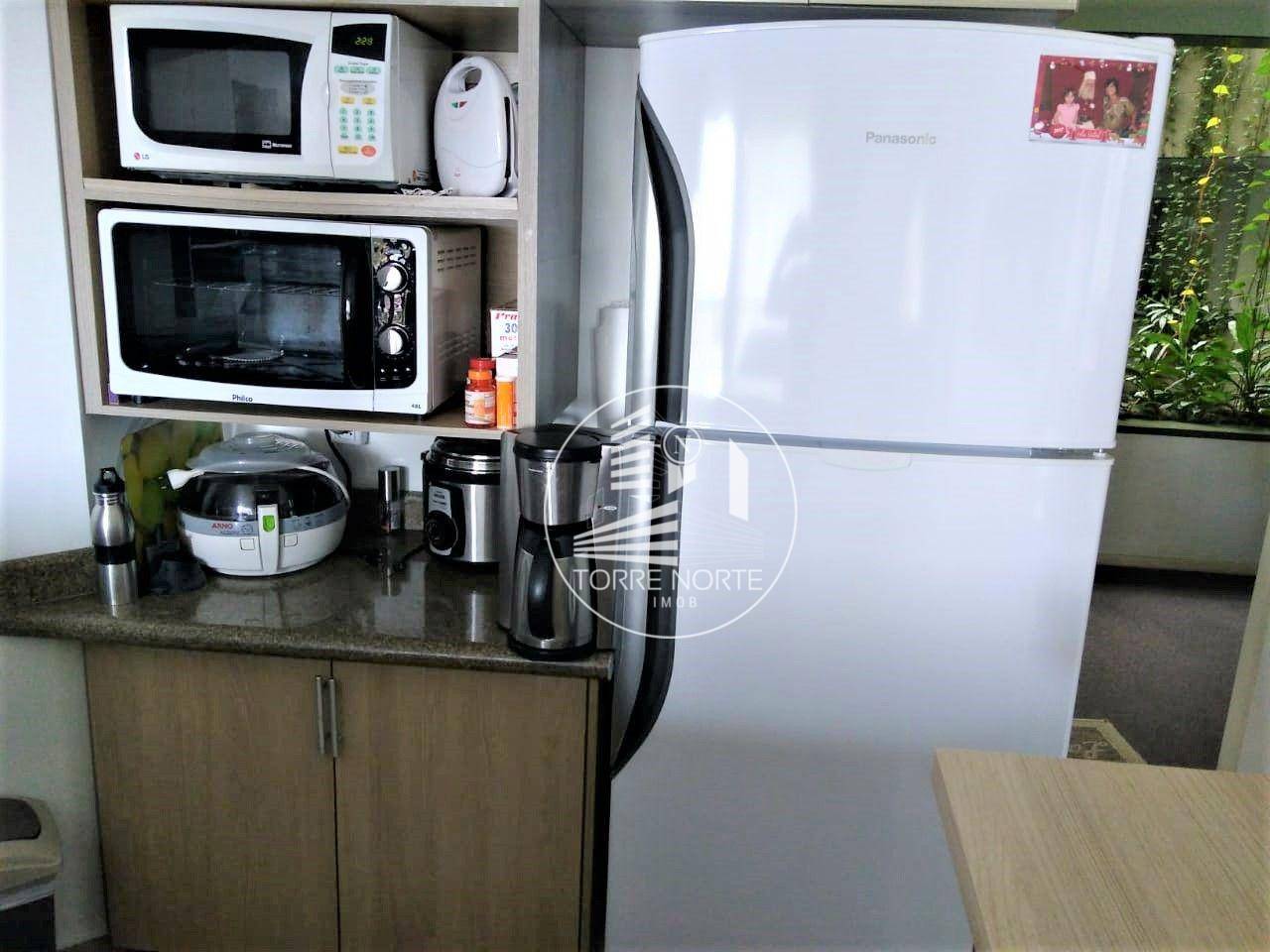 Apartamento à venda com 1 quarto, 40m² - Foto 6