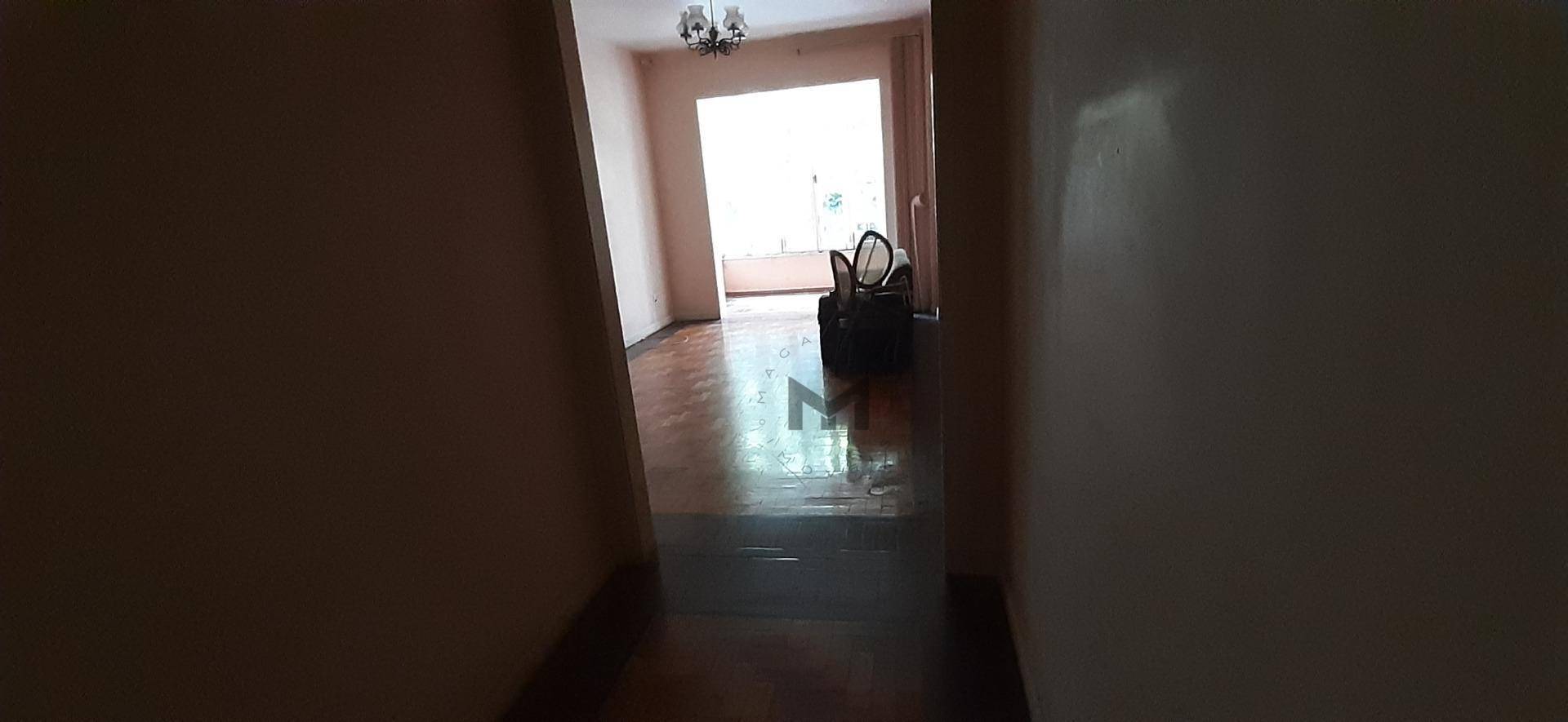 Apartamento à venda com 3 quartos, 140m² - Foto 19