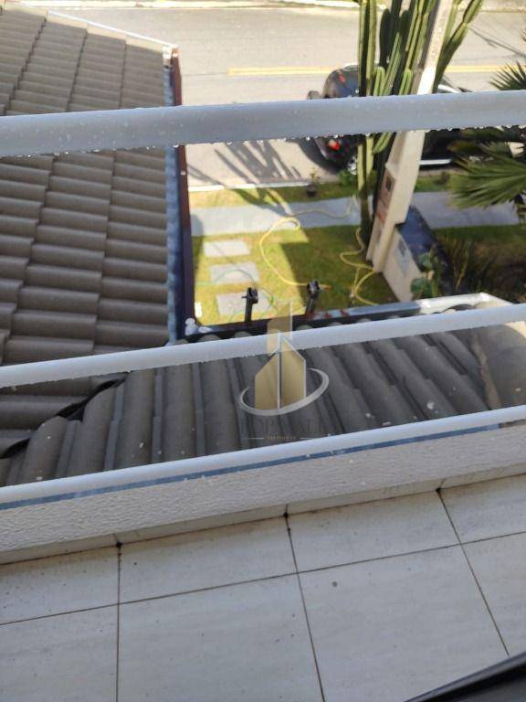 Sobrado para alugar com 3 quartos, 200m² - Foto 25