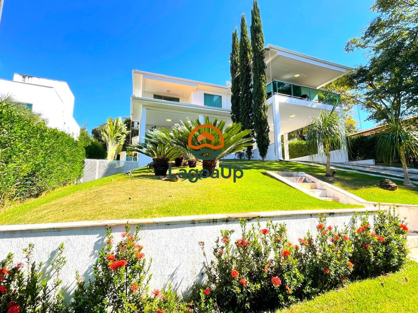 Casa de Condomínio à venda com 5 quartos, 421m² - Foto 1