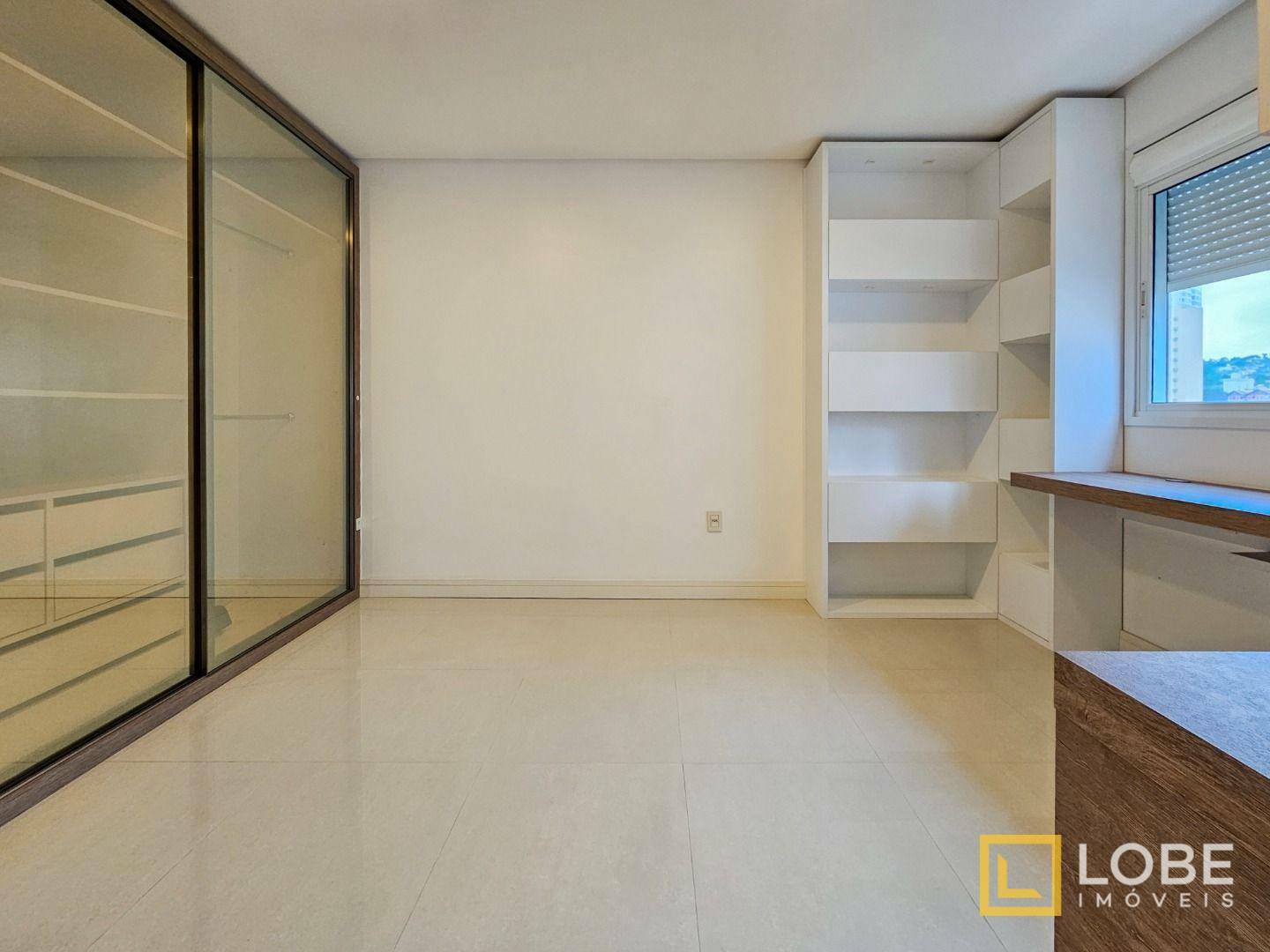 Apartamento à venda com 3 quartos, 167m² - Foto 23