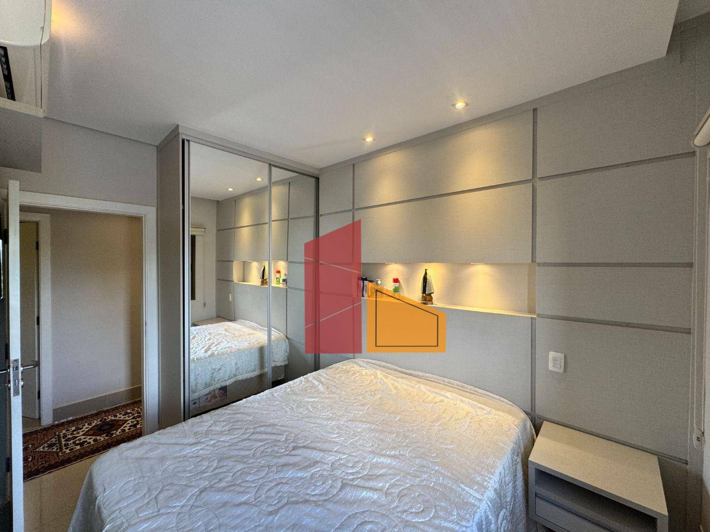 Apartamento à venda com 3 quartos, 135m² - Foto 11