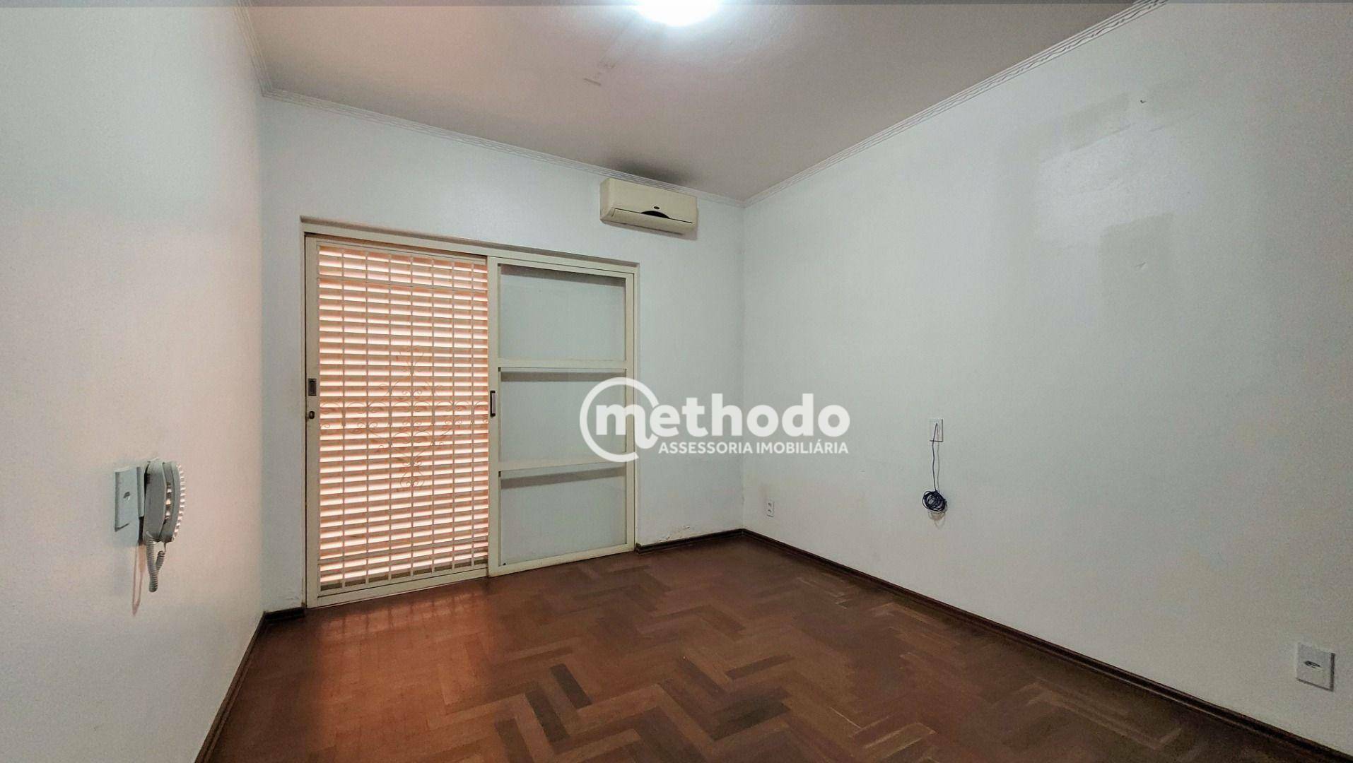 Casa à venda com 4 quartos, 269m² - Foto 18