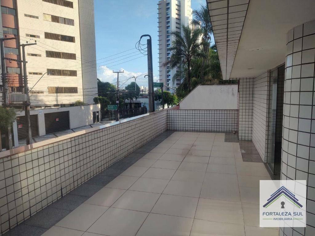 Apartamento à venda com 3 quartos, 164m² - Foto 10