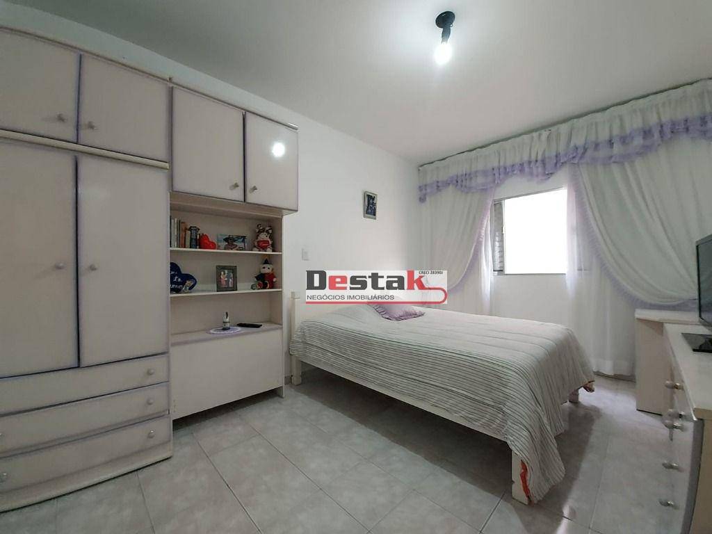 Sobrado à venda com 3 quartos, 189m² - Foto 14