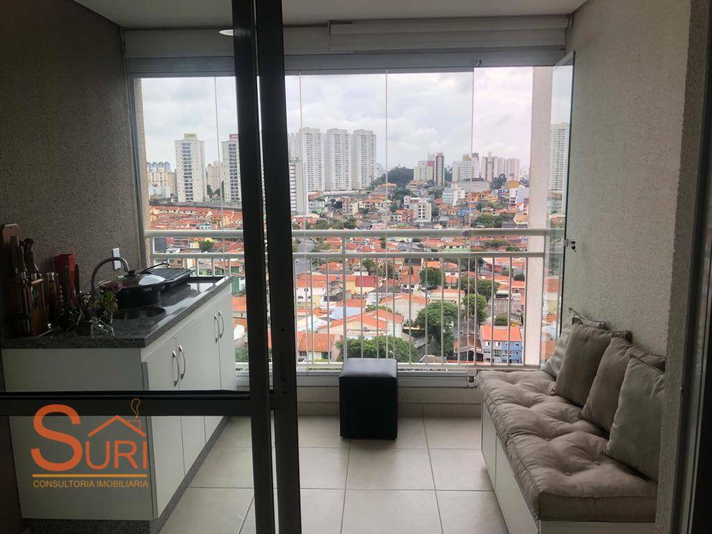 Apartamento à venda com 2 quartos, 70m² - Foto 1