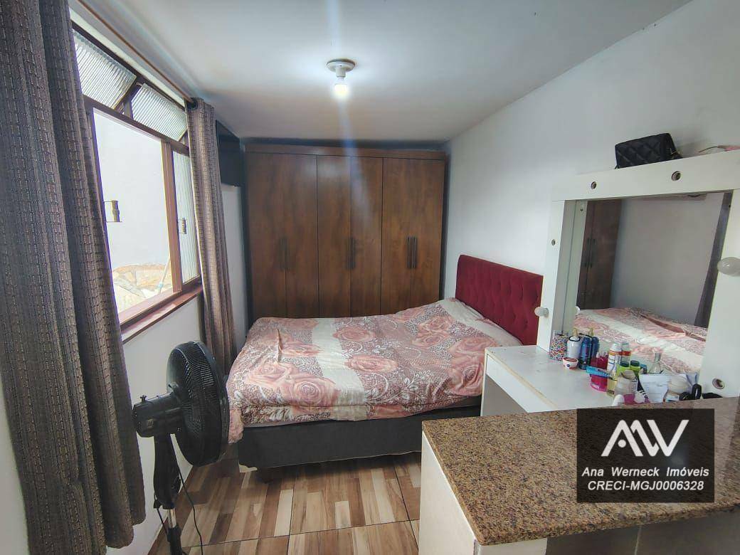 Casa à venda com 3 quartos, 100m² - Foto 25