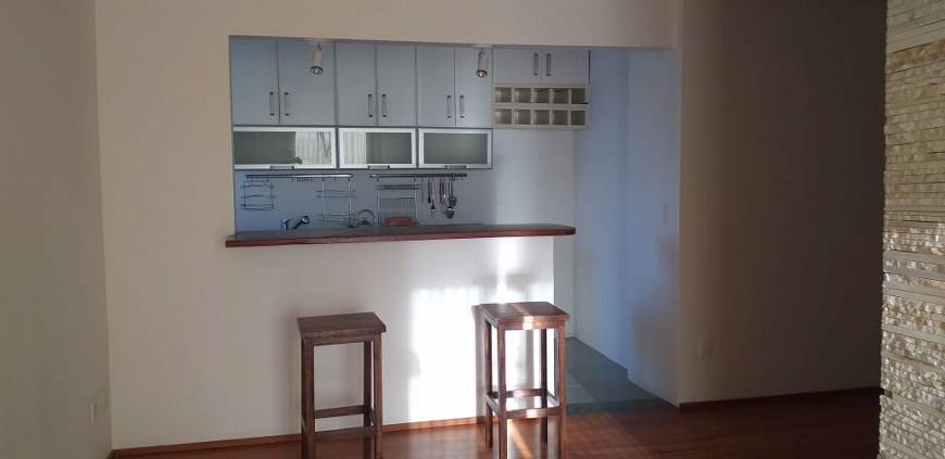 Apartamento à venda com 2 quartos, 68m² - Foto 7