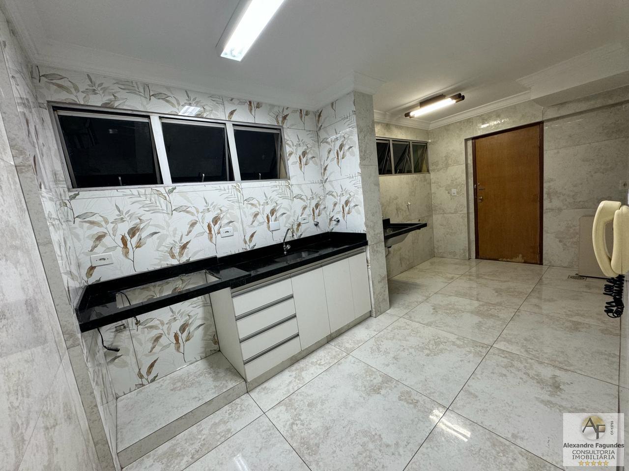 Apartamento à venda com 3 quartos, 94m² - Foto 15