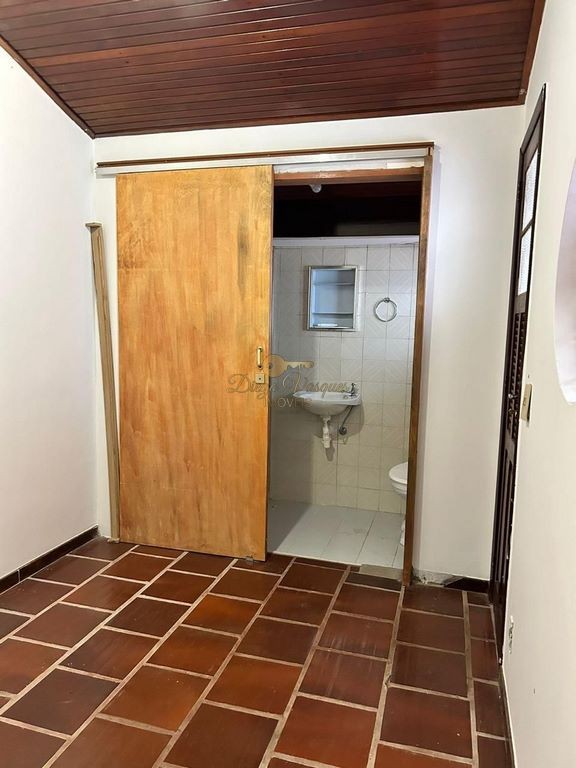 Casa de Condomínio à venda com 4 quartos, 350m² - Foto 39