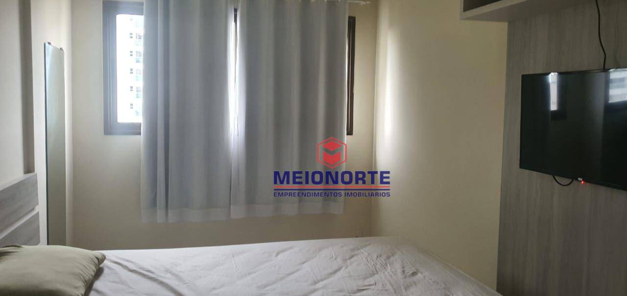 Apartamento para alugar com 2 quartos, 65m² - Foto 12