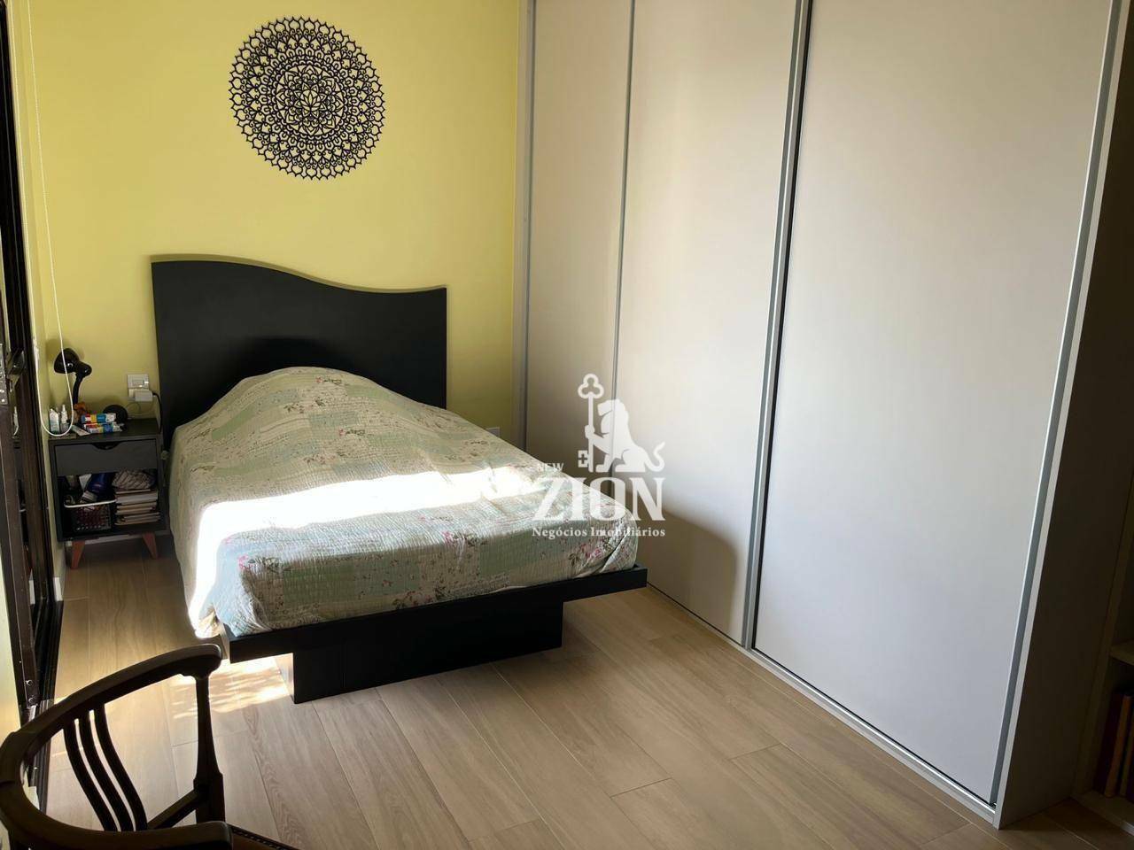 Apartamento à venda com 3 quartos, 150m² - Foto 7