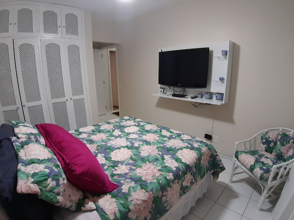 Apartamento à venda com 3 quartos, 130m² - Foto 11