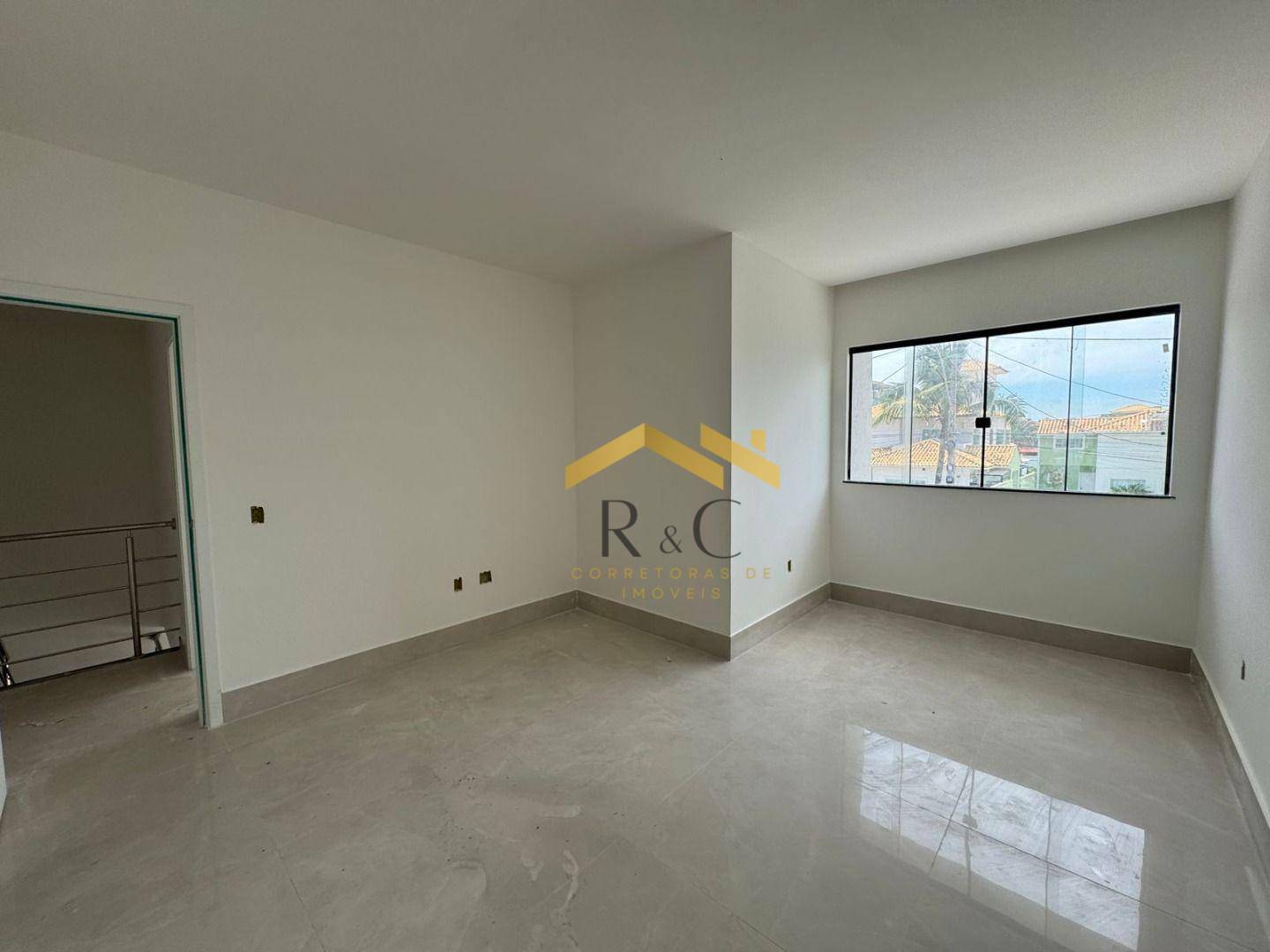 Casa à venda com 3 quartos, 150m² - Foto 7