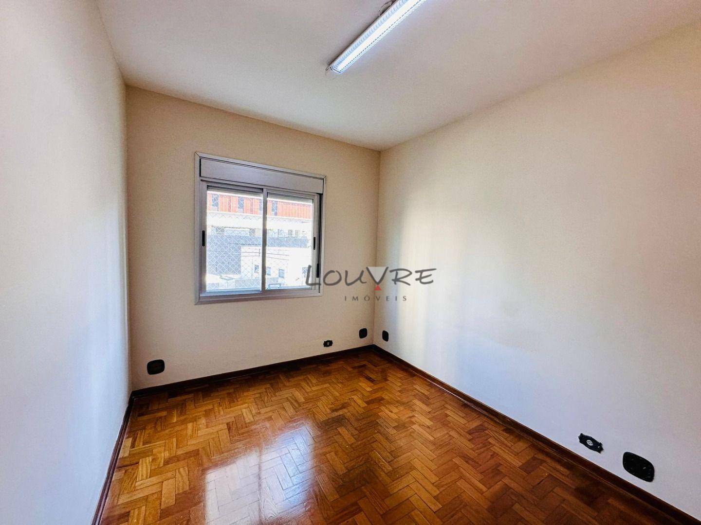 Apartamento para alugar com 3 quartos, 120m² - Foto 8