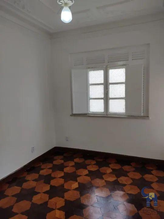 Casa à venda com 7 quartos, 264m² - Foto 12