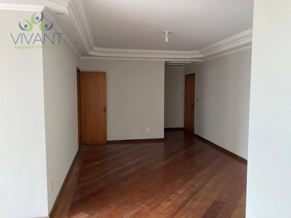 Apartamento à venda com 3 quartos, 219m² - Foto 8