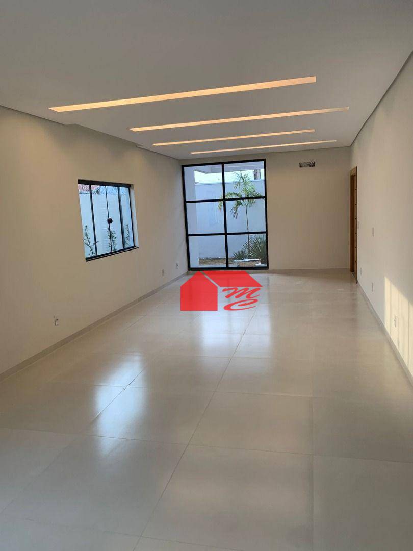 Casa à venda com 3 quartos, 188m² - Foto 9
