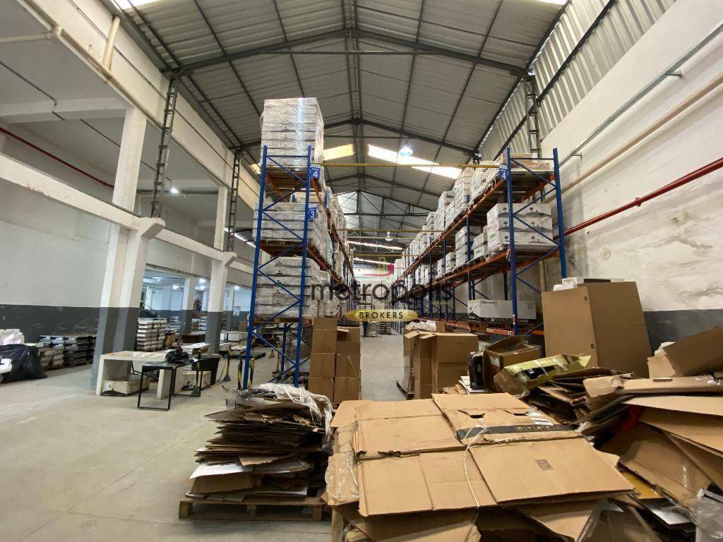Depósito-Galpão-Armazém para alugar, 1700m² - Foto 3