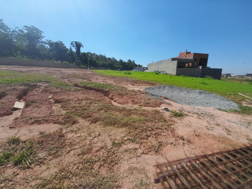 Loteamento e Condomínio, 200 m² - Foto 1