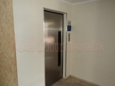 Apartamento para alugar com 2 quartos, 98m² - Foto 11