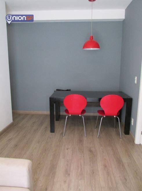 Apartamento à venda com 1 quarto, 48m² - Foto 2