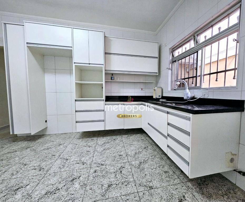 Sobrado à venda com 4 quartos, 220m² - Foto 5