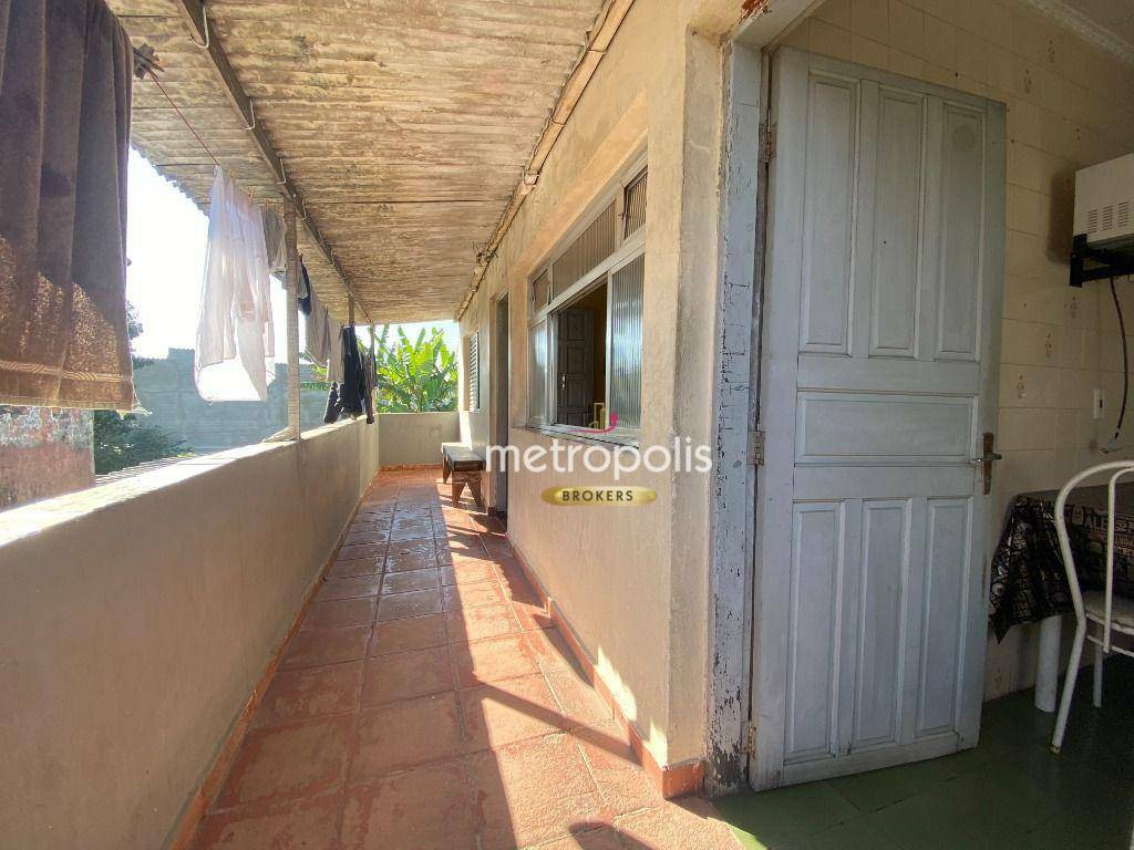 Casa à venda com 3 quartos, 390m² - Foto 22