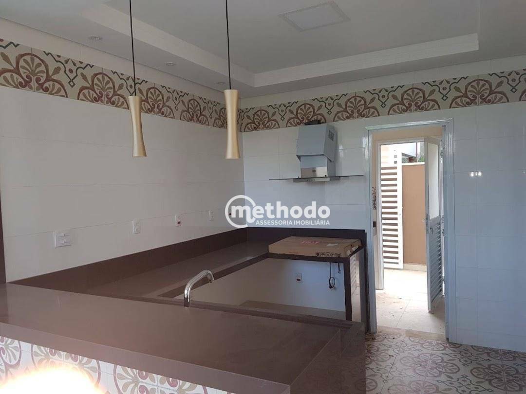 Casa de Condomínio à venda com 4 quartos, 303m² - Foto 9