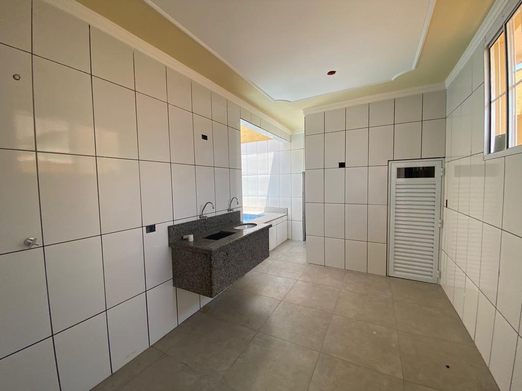 Casa à venda com 3 quartos, 380m² - Foto 11