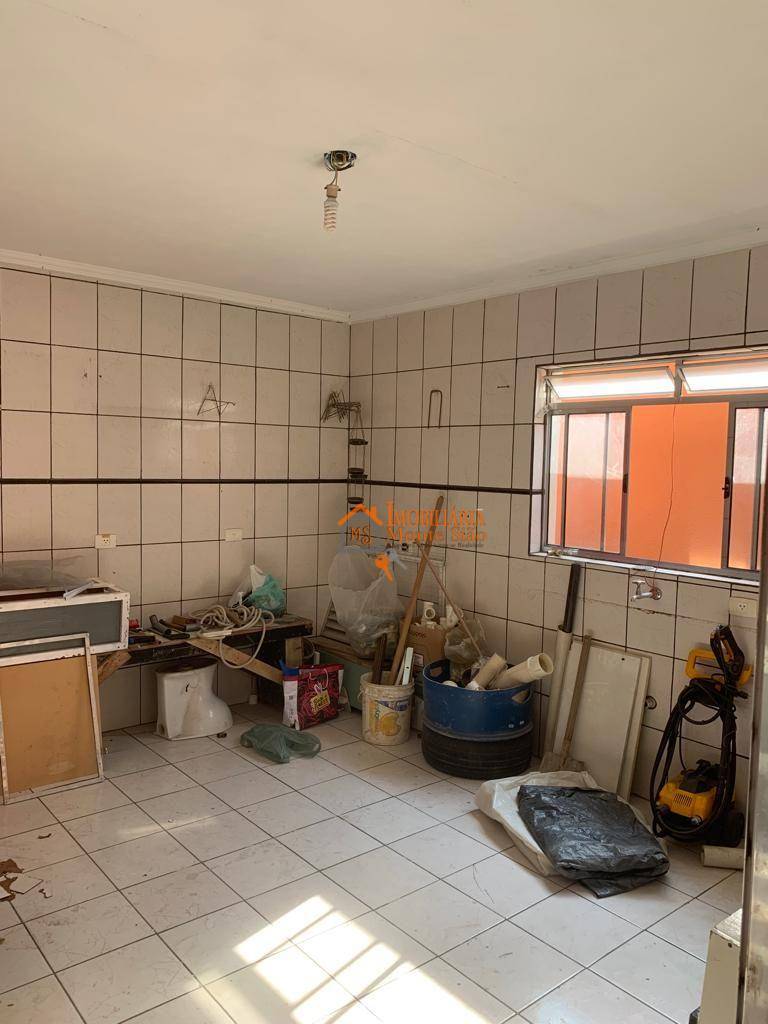 Sobrado à venda com 4 quartos, 250m² - Foto 21